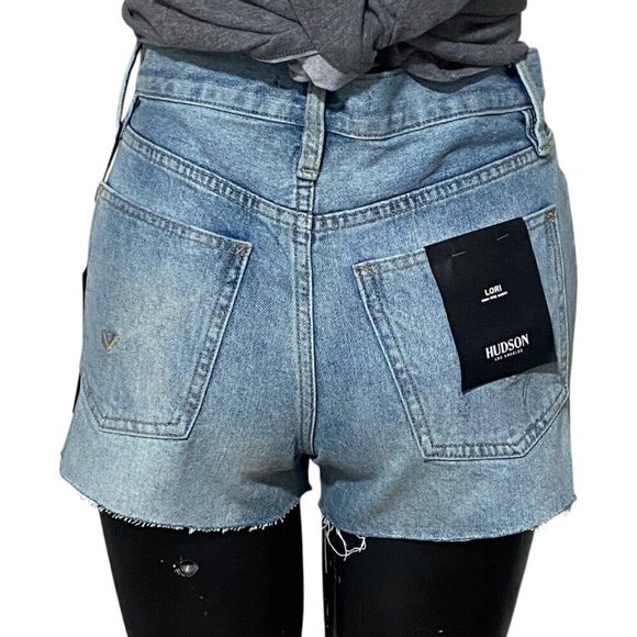 NEW Hudson LORI High Rise Denim Short Size 24 - Picture 5 of 8